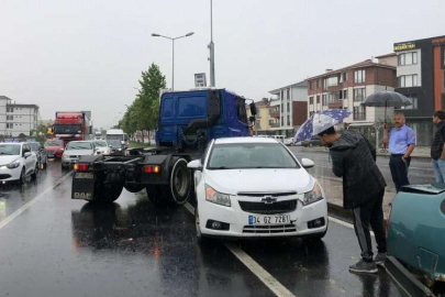 Düzce'de maddi hasarlı kaza