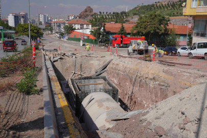 ASKİ GENEL MÜDÜRLÜĞÜ ALTINDAĞ’IN ALTYAPISINI YENİLİYOR