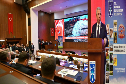 MANSUR YAVAŞ, “YEREL YÖNETİMLERDE GIDA GÜVENLİĞİ VE SÜRDÜRÜLEBİLİR TARIM” KONFERANSINA EV SAHİPLİĞİ YAPTI