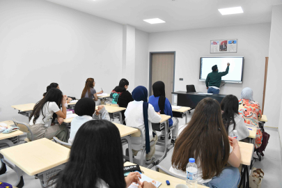 ANKARA BÜYÜKŞEHİR BELEDİYESİNDEN ÖĞRENCİLERE ÜCRETSİZ “ÜNİVERSİTEYE HAZIRLIK KURSU"